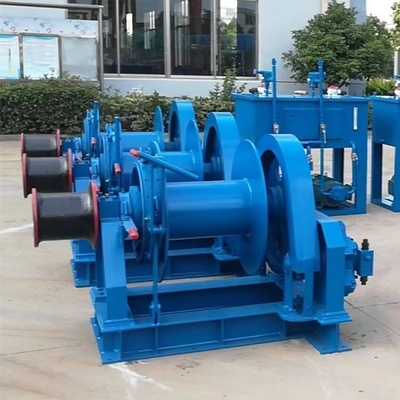 Treuil de remorquage hydraulique d'électro de capacité de Marine Electric Winch approuvé par CCS 25ton 250KN