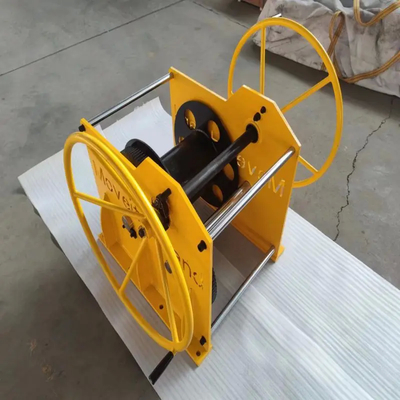 Winch hydraulique marine en acier métallique avec charge / vitesse nominale personnalisée